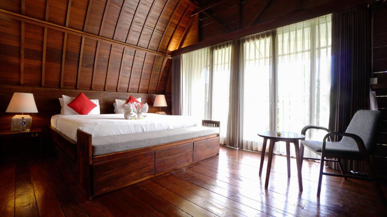 The Lumbung Wood Villa Seminyak Exterior foto