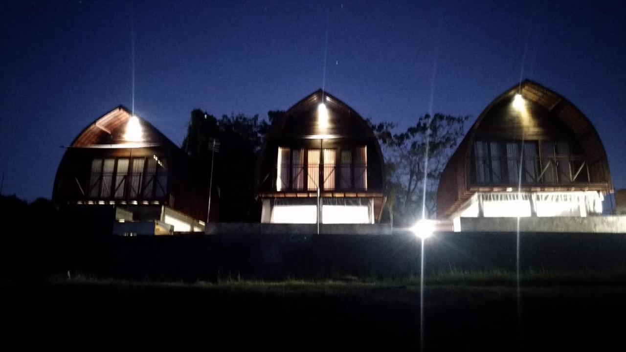 The Lumbung Wood Villa Seminyak Exterior foto